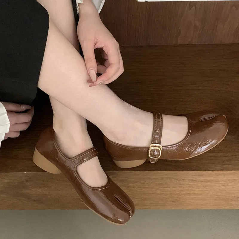 TAVIMART  -  Sliver Autumn Women New Flat Heel Mary Jane Shoes Fashion Split Toe Shallow Ladies Flats Soft Sole Ladies Casual Baller